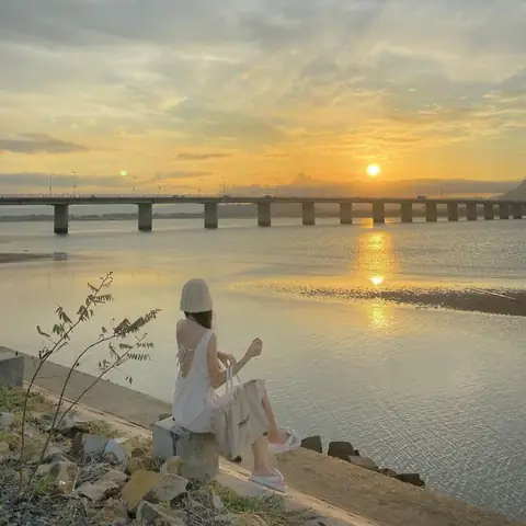 Cầu Hùng Vương Tuy Hòa: Vẻ Đẹp, Lịch Sử Và Kinh Nghiệm Khám Phá
