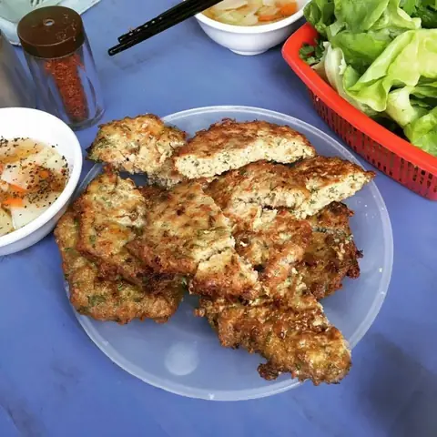 Chả Rươi Tiếng Anh Là Gì? Khám Phá Tên Gọi & Ý Nghĩa Món Ăn Việt 17 Chả Rươi Tiếng Anh Là Gì? Khám Phá Tên Gọi & Ý Nghĩa Món Ăn Việt