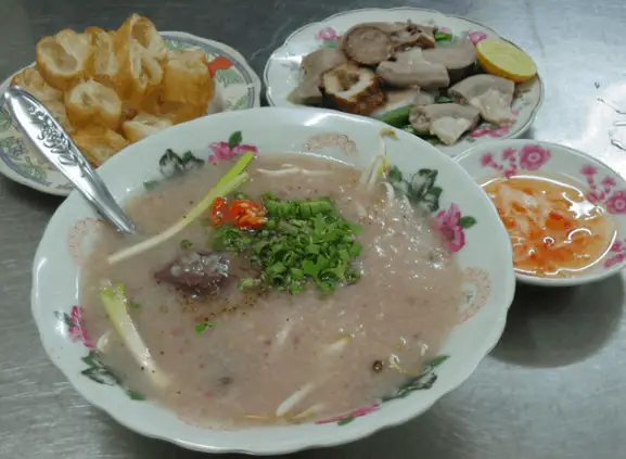 Cháo Lòng Sài Gòn Ngon: Top Quán Đáng Thử Nhất Bạn Không Thể Bỏ Lỡ