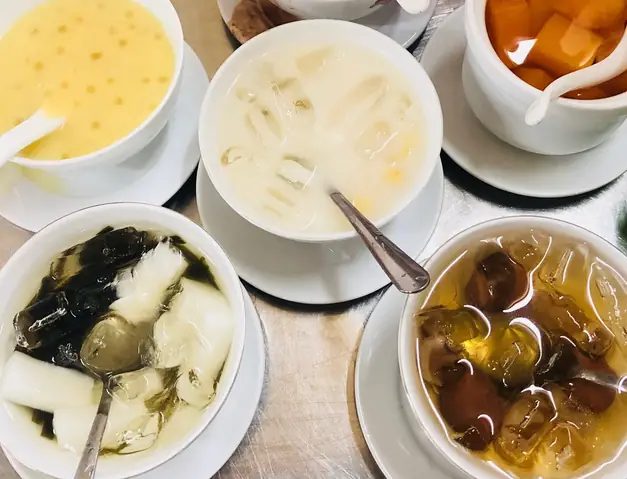 Top Quán Chè Ngon Quận 1: Khám Phá Địa Chỉ Hảo Ngọt Không Thể Bỏ Lỡ Top Quán Chè Ngon Quận 1: Khám Phá Địa Chỉ Hảo Ngọt Không Thể Bỏ Lỡ