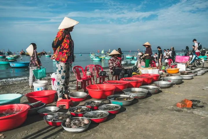Chợ Hải Sản Làng Chài Mũi Né: Kinh Nghiệm Khám Phá, Mua Sắm Và Ăn Uống 51 Chợ Hải Sản Làng Chài Mũi Né: Kinh Nghiệm Khám Phá, Mua Sắm Và Ăn Uống