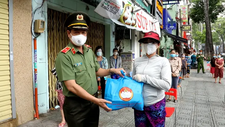 Chợ Nhật Tảo: Tất Tần Tật Thông Tin Cần Biết Về Thiên Đường Linh Kiện Điện Tử Sài Gòn Chợ Nhật Tảo: Tất Tần Tật Thông Tin Cần Biết Về Thiên Đường Linh Kiện Điện Tử Sài Gòn