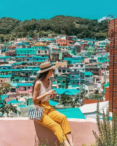 Chơi Gì Ở Busan: Khám Phá Thành Phố Biển Hàn Quốc Đầy Sức Hút 15 Chơi Gì Ở Busan: Khám Phá Thành Phố Biển Hàn Quốc Đầy Sức Hút