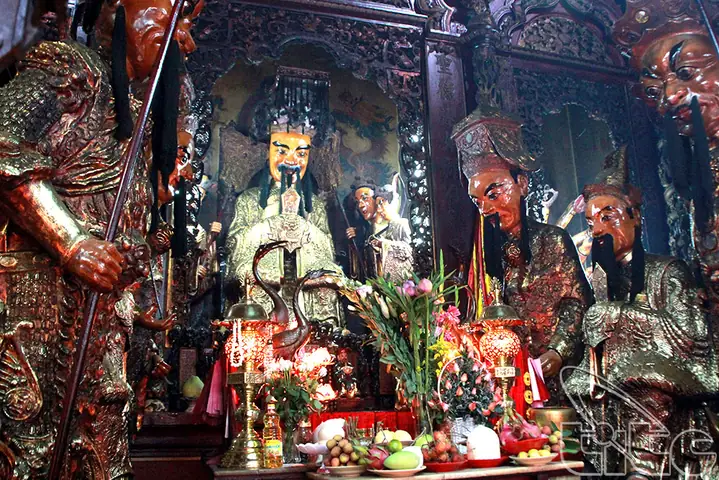 Chùa Ngọc Hoàng Có Linh Không? Kinh Nghiệm Cầu Con, Cầu Duyên Và Tài Lộc Linh Thiêng Tại Tp.hcm