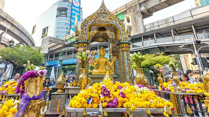 Chùa Phật Bốn Mặt Thái Lan: Tìm Hiểu Sự Linh Thiêng Và Kinh Nghiệm Du Lịch Chùa Phật Bốn Mặt Thái Lan: Tìm Hiểu Sự Linh Thiêng Và Kinh Nghiệm Du Lịch