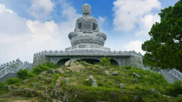 Khám Phá Chùa Phật Tích Bắc Ninh: Lịch Sử, Kiến Trúc Và Kinh Nghiệm Du Lịch Chi Tiết