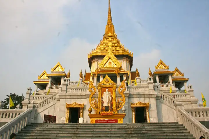 Chùa Vàng Thái Lan Ở Đâu? Địa Chỉ, Giờ Mở Cửa Và Kinh Nghiệm Tham Quan Wat Traimit Chi Tiết