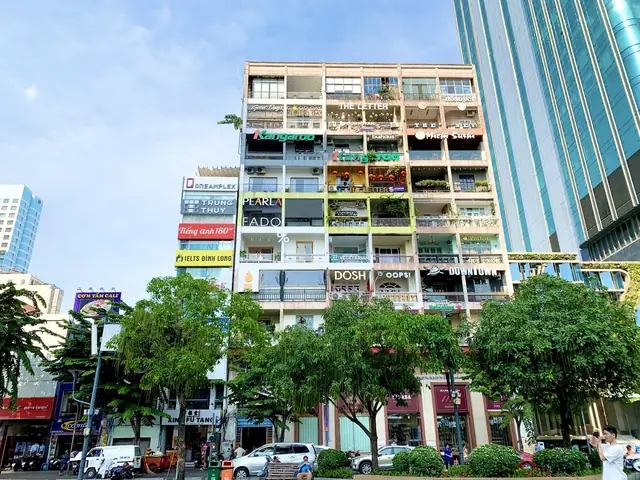 Khám Phá Chung Cư Nguyễn Huệ Quận 1: Thiên Đường Check-in, Ăn Uống Và Mua Sắm Khám Phá Chung Cư Nguyễn Huệ Quận 1: Thiên Đường Check-in, Ăn Uống Và Mua Sắm