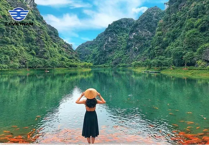 Tuyệt Tình Cốc Ninh Bình: Hướng Dẫn Chụp Ảnh Đẹp & Check-in Cực Chất 16 Tuyệt Tình Cốc Ninh Bình: Hướng Dẫn Chụp Ảnh Đẹp & Check-in Cực Chất