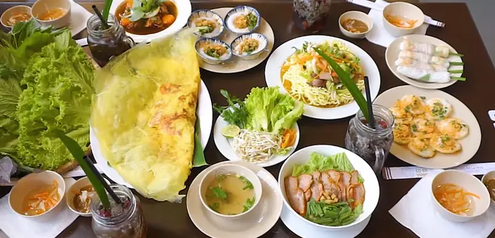 Bánh Khọt Cô Ba Vũng Tàu Quận 7: Địa Chỉ, Menu & Review Chi Tiết