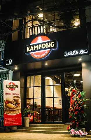 Cơm Gà Hải Nam Lò Đúc: Khám Phá Hương Vị Chuẩn Singapore Tại Hà Nội Cơm Gà Hải Nam Lò Đúc: Khám Phá Hương Vị Chuẩn Singapore Tại Hà Nội