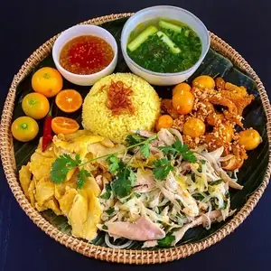 Cơm Gà Nha Trang Nguyễn Biểu: Địa Điểm, Review Và Món Ngon Bạn Nên Thử