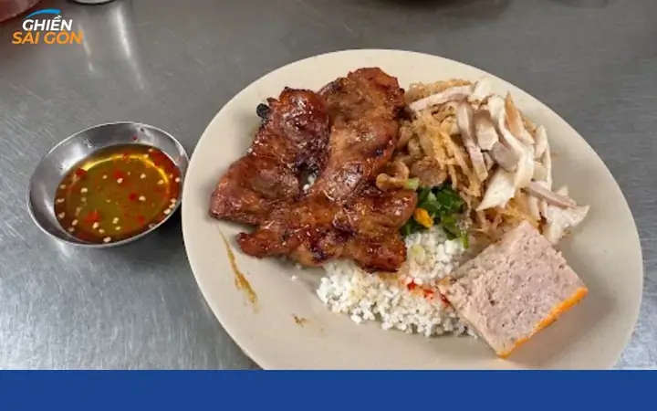 Cơm Tấm Sài Gòn Quận 7: Danh Sách Quán Ngon & Kinh Nghiệm Chọn Lựa Cơm Tấm Sài Gòn Quận 7: Danh Sách Quán Ngon & Kinh Nghiệm Chọn Lựa