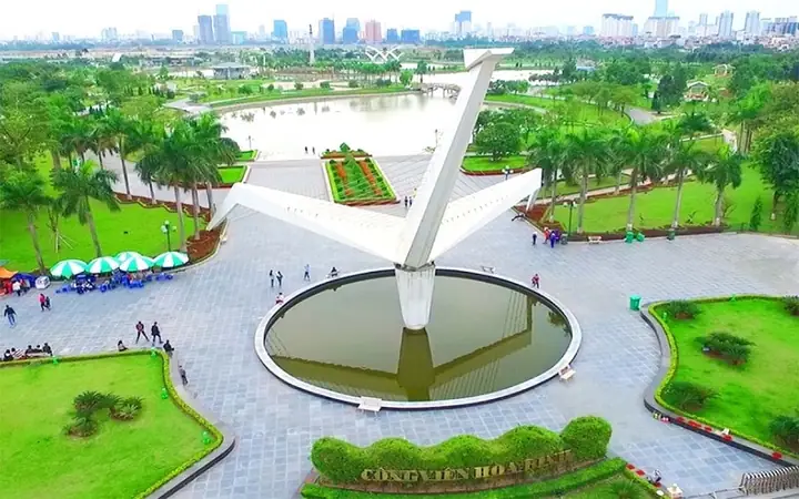 Công Viên Hòa Bình: Địa Chỉ, Cách Di Chuyển Và Những Điều Thú Vị Công Viên Hòa Bình: Địa Chỉ, Cách Di Chuyển Và Những Điều Thú Vị