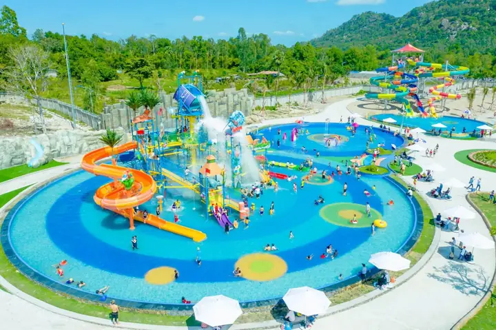 Công Viên Nước Châu Đốc: Địa Điểm Vui Chơi Giải Trí Hấp Dẫn Nhất An Giang 40 Công Viên Nước Châu Đốc: Địa Điểm Vui Chơi Giải Trí Hấp Dẫn Nhất An Giang