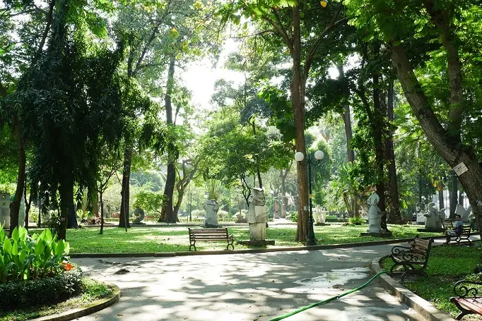 Công Viên Tao Đàn Rộng Bao Nhiêu Hecta? Thông Tin Chi Tiết & Trải Nghiệm Hấp Dẫn