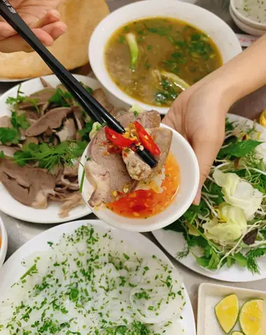 Đặc Sản Quy Nhơn Bình Định: Top Món Ngon Nhất Định Phải Thử & Mua Làm Quà 78 Đặc Sản Quy Nhơn Bình Định: Top Món Ngon Nhất Định Phải Thử & Mua Làm Quà