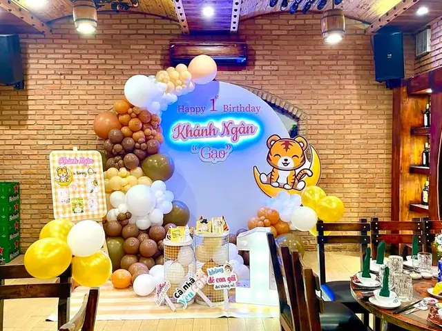 Đặt Tiệc Sinh Nhật Gò Vấp: Danh Sách Địa Điểm & Dịch Vụ Trọn Gói Uy Tín Đặt Tiệc Sinh Nhật Gò Vấp: Danh Sách Địa Điểm & Dịch Vụ Trọn Gói Uy Tín