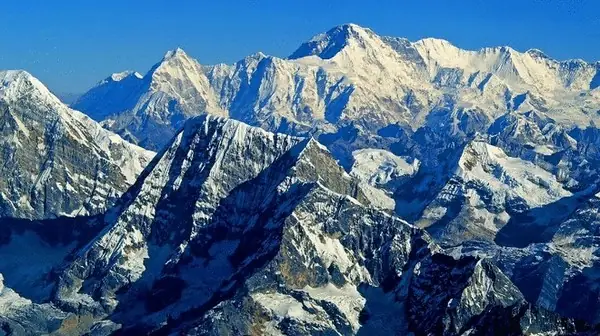 Dãy Himalaya: Nóc Nhà Thế Giới - Vị Trí, Hình Thành Và Những Điều Thú Vị Dãy Himalaya: Nóc Nhà Thế Giới - Vị Trí, Hình Thành Và Những Điều Thú Vị