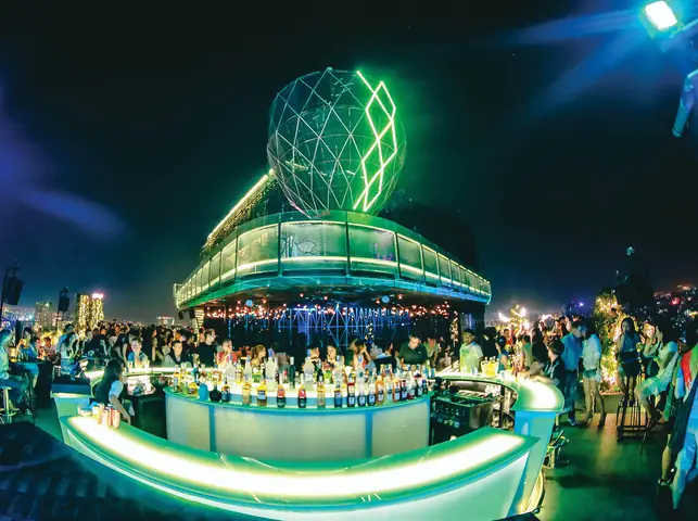 Sài Gòn Về Đêm: Khám Phá Top Địa Điểm Ăn Chơi, Giải Trí Hấp Dẫn Nhất Sài Gòn Về Đêm: Khám Phá Top Địa Điểm Ăn Chơi, Giải Trí Hấp Dẫn Nhất