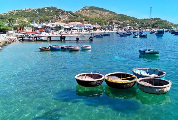 Kinh Nghiệm Du Lịch Đảo Bình Hưng Cam Ranh: Hướng Dẫn Chi Tiết Từ A-z Kinh Nghiệm Du Lịch Đảo Bình Hưng Cam Ranh: Hướng Dẫn Chi Tiết Từ A-z