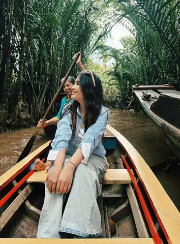 Kinh Nghiệm Du Lịch Mỹ Tho Tự Túc Toàn Diện: Điểm Đến, Ăn Gì & Chi Phí 2026 Kinh Nghiệm Du Lịch Mỹ Tho Tự Túc Toàn Diện: Điểm Đến, Ăn Gì & Chi Phí 2026