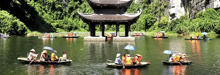 Du Lịch Tràng An 1 Ngày: Kinh Nghiệm, Lịch Trình & Giá Vé Chi Tiết