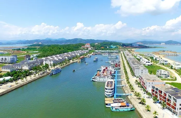 Kinh Nghiệm Du Lịch Tuần Châu Quảng Ninh: Ăn Gì, Chơi Gì, Ở Đâu? (cập Nhật 2025) 17 Kinh Nghiệm Du Lịch Tuần Châu Quảng Ninh: Ăn Gì, Chơi Gì, Ở Đâu? (cập Nhật 2025)