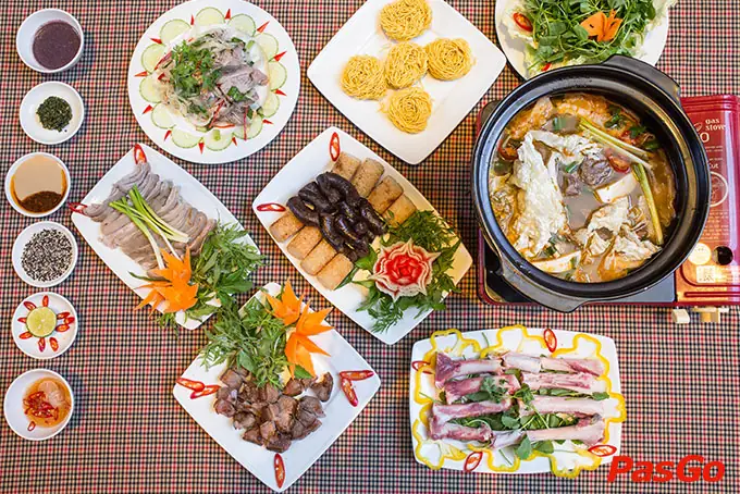 Top 10+ Quán Ăn Ngon Gần Cầu Rồng Đà Nẵng: Khám Phá Ẩm Thực Hấp Dẫn