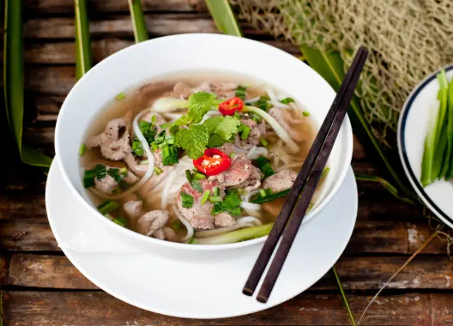 Khám Phá Tinh Hoa Ẩm Thực Việt: Giới Thiệu Món Ngon Đa Dạng Từ Bắc Vào Nam 75 Khám Phá Tinh Hoa Ẩm Thực Việt: Giới Thiệu Món Ngon Đa Dạng Từ Bắc Vào Nam