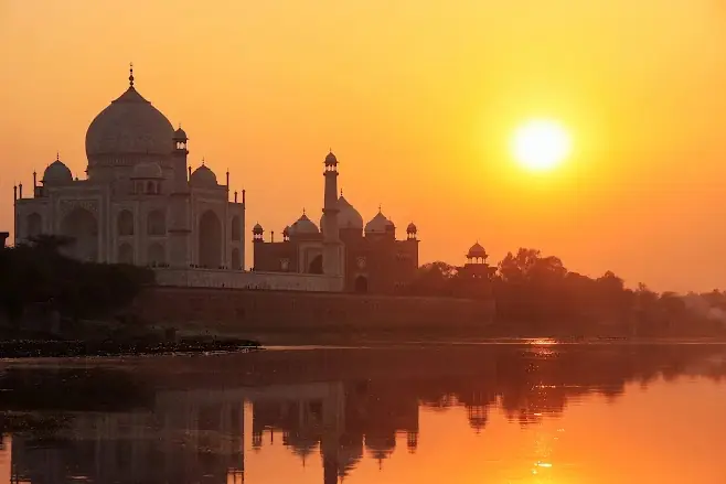 Taj Mahal: Kiệt Tác Kiến Trúc Tình Yêu Và Lịch Sử Tại Ấn Độ 25 Taj Mahal: Kiệt Tác Kiến Trúc Tình Yêu Và Lịch Sử Tại Ấn Độ