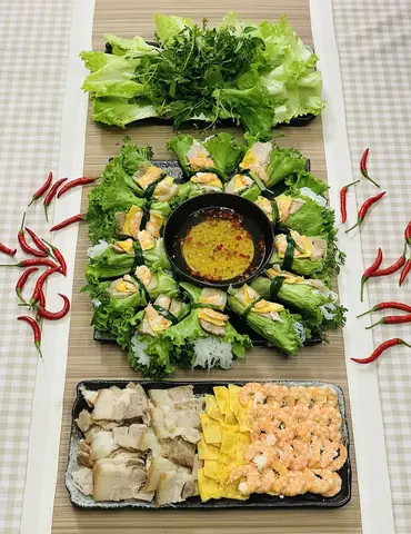 Top Quán Gỏi Cuốn Tôm Thịt Ngon, Thanh Mát Nhất Hà Nội
