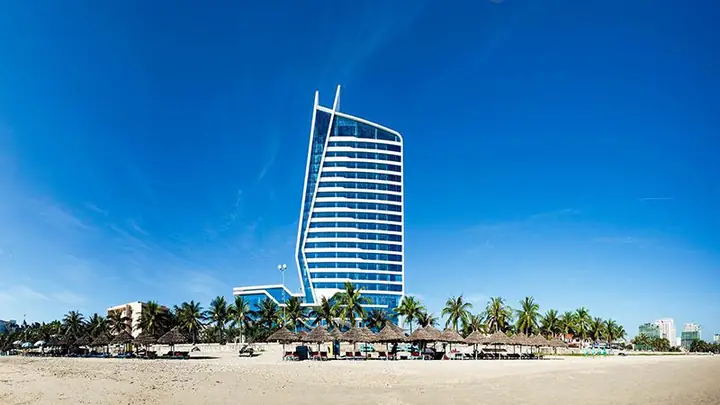 Grand Tourane Đà Nẵng: Khách Sạn 5 Sao Ven Biển Có Gì Hấp Dẫn? Grand Tourane Đà Nẵng: Khách Sạn 5 Sao Ven Biển Có Gì Hấp Dẫn?
