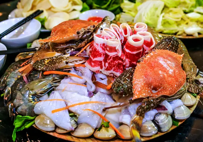Top 15+ Quán Hải Sản Ngon, Bổ, Rẻ Ở Phan Thiết: Địa Điểm Ăn & Mua Tươi Sống