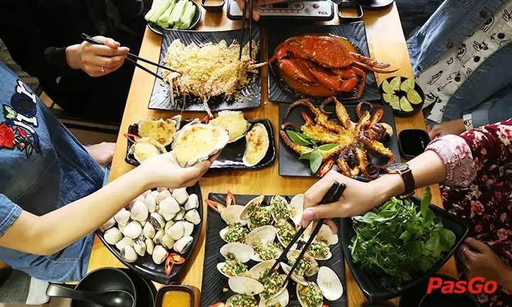 Hải Sản Tomato Nguyễn Thị Định: Địa Chỉ, Thực Đơn Và Đánh Giá Chi Tiết