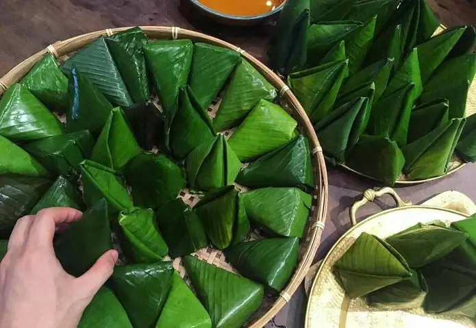 Top Đặc Sản Bình Định: Món Ngon Nổi Tiếng & Lời Khuyên Mua Quà