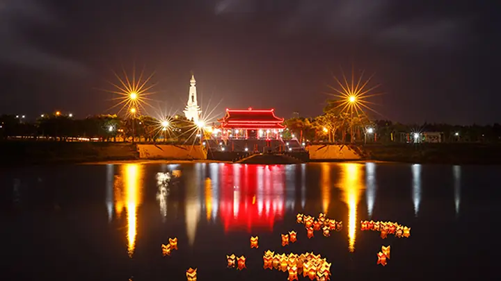 Khám Phá Vẻ Đẹp Quảng Trị Qua Những Hình Ảnh Độc Đáo & Điểm Đến Nổi Bật 1 Khám Phá Vẻ Đẹp Quảng Trị Qua Những Hình Ảnh Độc Đáo & Điểm Đến Nổi Bật