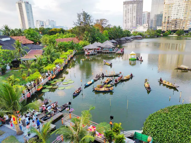 Hồ Bơi Khu Du Lịch Văn Thánh: Review Chi Tiết Giá Vé, Tiện Ích Và Kinh Nghiệm Hồ Bơi Khu Du Lịch Văn Thánh: Review Chi Tiết Giá Vé, Tiện Ích Và Kinh Nghiệm