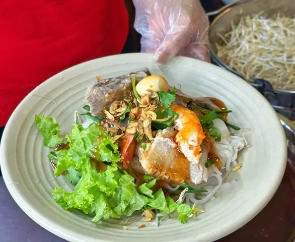 Khám Phá Hủ Tiếu Nam Vang Sa Đéc: Hương Vị Đặc Trưng Và Các Quán Ngon Nổi Tiếng 76 Khám Phá Hủ Tiếu Nam Vang Sa Đéc: Hương Vị Đặc Trưng Và Các Quán Ngon Nổi Tiếng