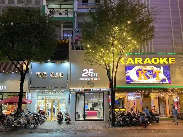 Karaoke Fyou Sư Vạn Hạnh: Địa Chỉ, Đặt Phòng & Ưu Đãi Mới Nhất Karaoke Fyou Sư Vạn Hạnh: Địa Chỉ, Đặt Phòng & Ưu Đãi Mới Nhất