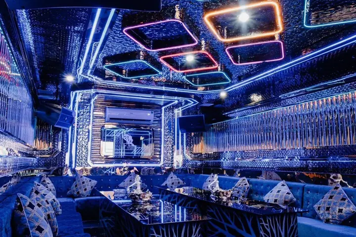 Karaoke Fyou Sư Vạn Hạnh: Địa Chỉ, Đặt Phòng & Ưu Đãi Mới Nhất Karaoke Fyou Sư Vạn Hạnh: Địa Chỉ, Đặt Phòng & Ưu Đãi Mới Nhất