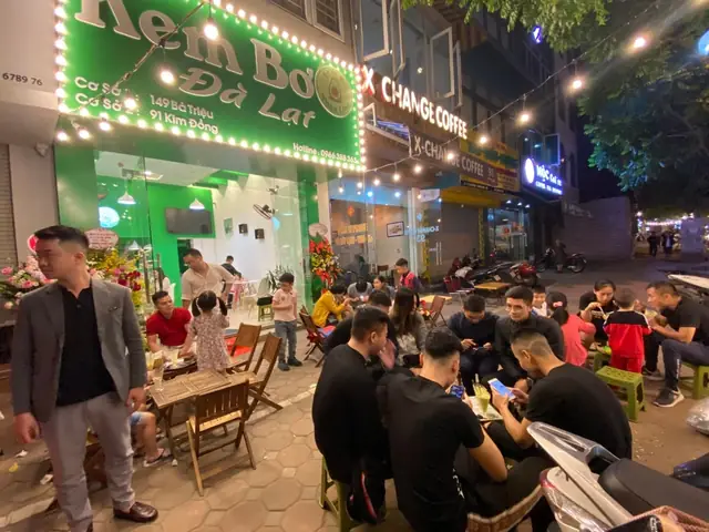 Kem Bơ Bà Triệu Đà Lạt: Địa Chỉ, Review & Top Quán Ngon Nhất