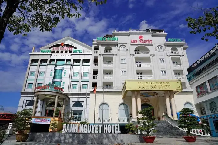 Khách Sạn Ánh Nguyệt Cà Mau: Tiêu Chuẩn Mấy Sao, Tiện Nghi Và Đánh Giá Chi Tiết