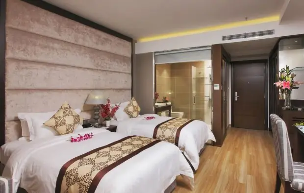 Khách Sạn Ban Mai Quận 10: Giá, Đánh Giá & Kinh Nghiệm Đặt Phòng Khách Sạn Ban Mai Quận 10: Giá, Đánh Giá & Kinh Nghiệm Đặt Phòng
