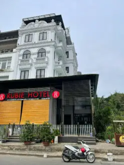 Khách Sạn Phú Mỹ Cần Thơ: Kinh Nghiệm Chọn Lọc & Đặt Phòng Tốt Nhất 4 Khách Sạn Phú Mỹ Cần Thơ: Kinh Nghiệm Chọn Lọc & Đặt Phòng Tốt Nhất
