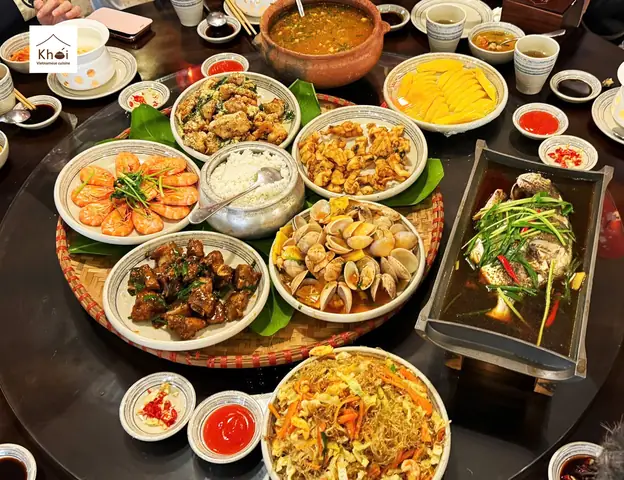 Khám Phá Phở Gà Ngon Nhất Hải Phòng: Top Quán Ăn, Bí Quyết Và Trải Nghiệm