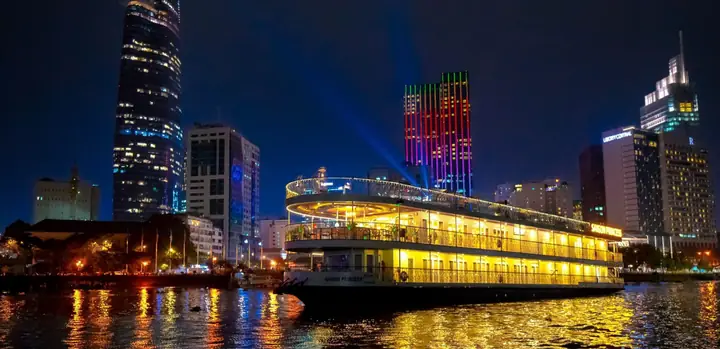Khám Phá Sài Gòn Về Đêm: Trải Nghiệm Ăn Chơi, Check-in Và View Đỉnh Cao