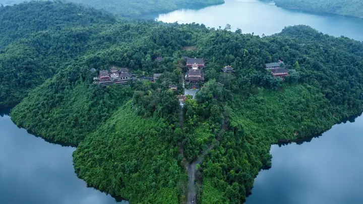 Khóa Tu Thiền Viện Trúc Lâm Bạch Mã: Thông Tin, Lịch Trình Và Kinh Nghiệm Khóa Tu Thiền Viện Trúc Lâm Bạch Mã: Thông Tin, Lịch Trình Và Kinh Nghiệm