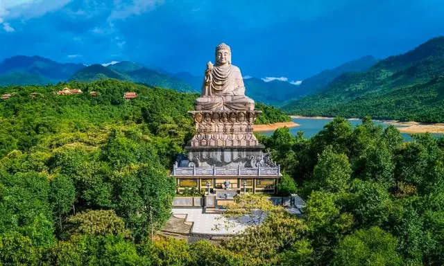 Khóa Tu Thiền Viện Trúc Lâm Bạch Mã: Thông Tin, Lịch Trình Và Kinh Nghiệm Khóa Tu Thiền Viện Trúc Lâm Bạch Mã: Thông Tin, Lịch Trình Và Kinh Nghiệm
