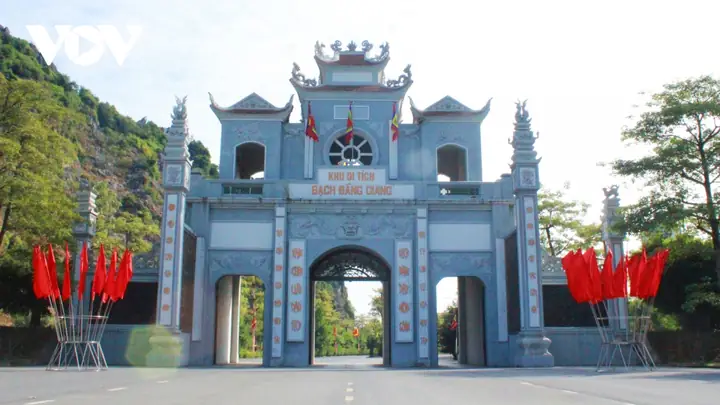 Khu Di Tích Lịch Sử Bạch Đằng Giang: Khám Phá Hồn Thiêng Sông Núi Và Ý Nghĩa Lịch Sử Khu Di Tích Lịch Sử Bạch Đằng Giang: Khám Phá Hồn Thiêng Sông Núi Và Ý Nghĩa Lịch Sử